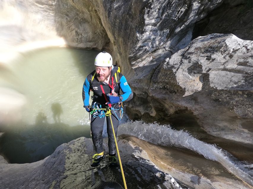 From Athens: Agios Loukas Gorge Canyoning Experience - What the optional picnic lunch adds