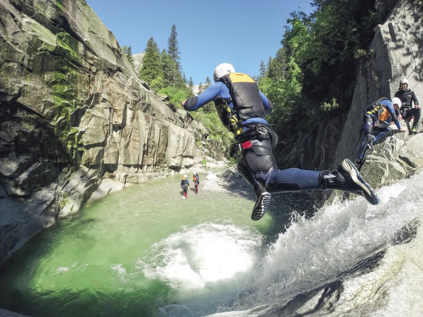 From Interlaken: Grimsel Gorge Canyoning Tour - Jumps, slides, and the optional 8-meter leap