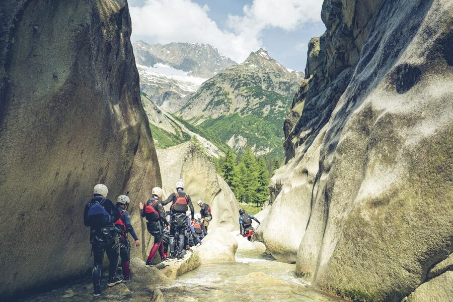 From Interlaken: Grimsel Gorge Canyoning Tour - What happens after the canyon