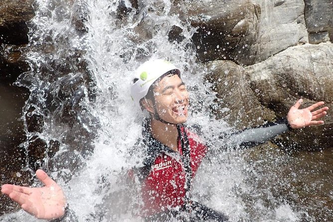 From Marbella: Canyoning Tour in Guadalmina Canyon - Why the Guides Matter So Much