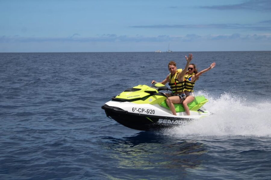 From Puerto Colon : 1 hour adrenaline JetSki tour - My take on the 4.3 rating