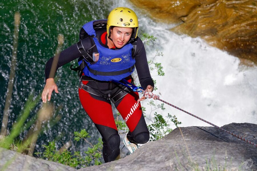 From Split or Zadvarje: Extreme Canyoning on Cetina River - What the 53-meter rope descent feels like