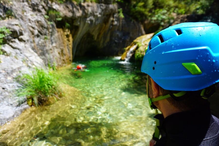 From Thessaloniki: Half-Day Canyoning Trip to Mount Olympus - The short hike to the canyon entrance