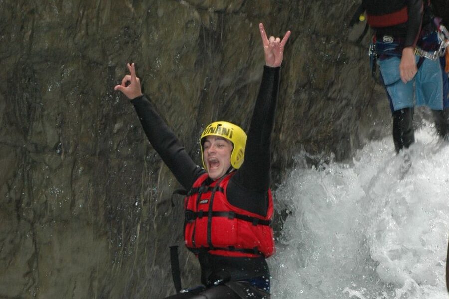 From Zurich: Canyoning in Interlaken - Equipment, showers, and what you must bring