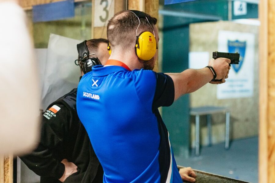 Gdańsk: Extreme Gun Shooting Experience with Transfers - The AK-47 and Glock offer two very different draws