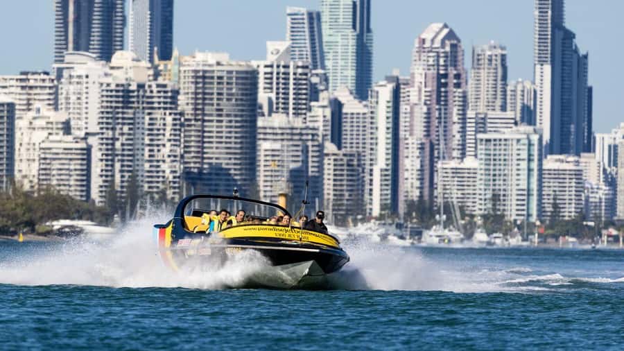 Gold Coast: 1-Hour Extreme Jet Boat Ride - Starting beside Cavill Avenue