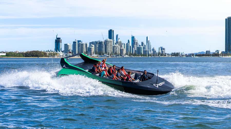 Gold Coast: 360-Degree High-Speed Jet Boat Adventure - The first minutes on the water