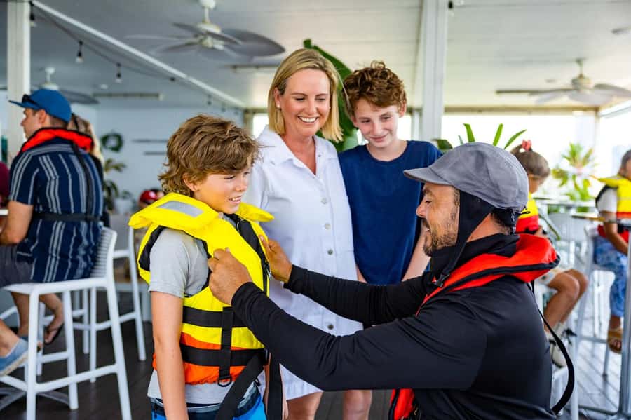Gold Coast: Jet Boat Ride & Sea World Entry Ticket - Booking flexibility and cancellation