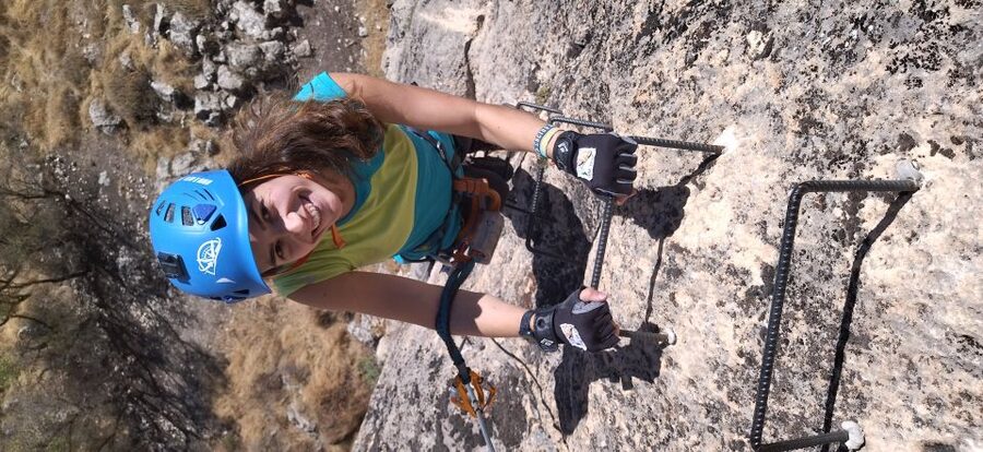 Granada: Via Ferrata Moclín with Transfers - Meeting the guide at the Neptuno Shopping Center