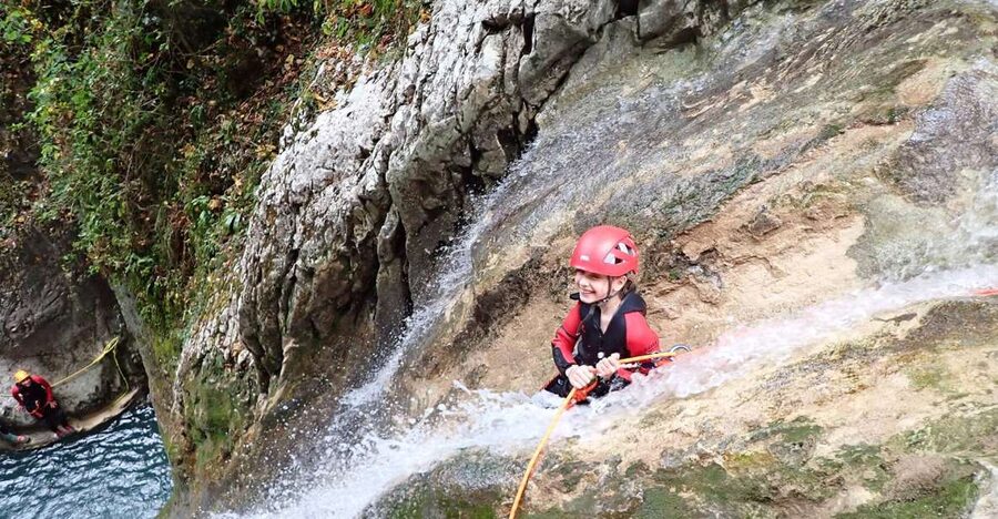 Grenoble: Discover canyoning in the Vercors. - Why canyoning works so well near Grenoble