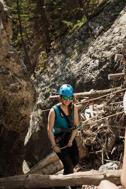 Heart Creek Canyoning tour - Beginner friendly - Near Banff - The 45-minute uphill hike to the canyon