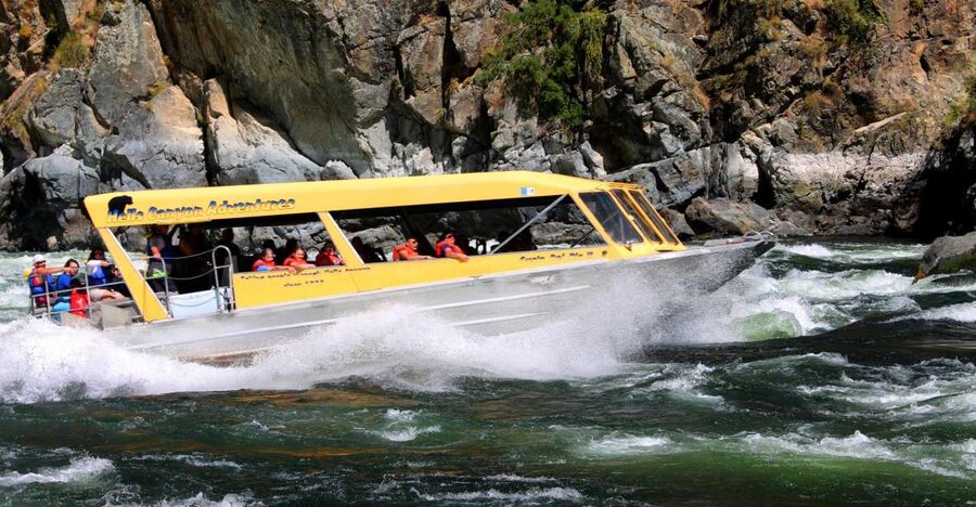 Hells Canyon: Yellow Jet Boat Tour to Kirkwood, Snake River - What the scenery tells you about Hells Canyon