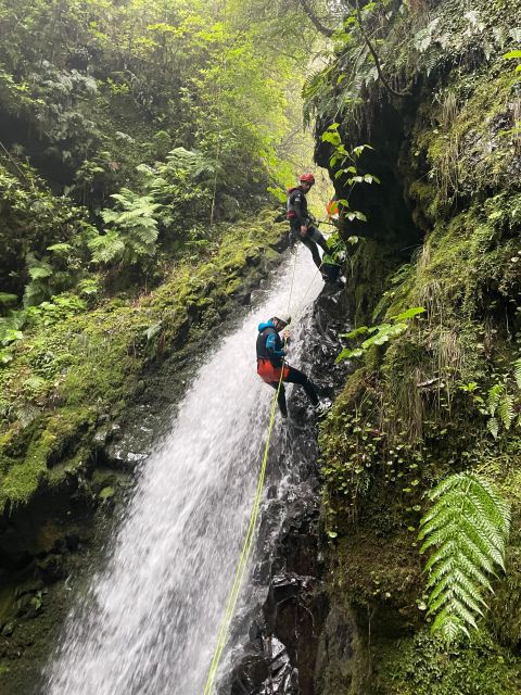 Intermediate Canyoning Madeira - The Safety Briefing at a Local Bar