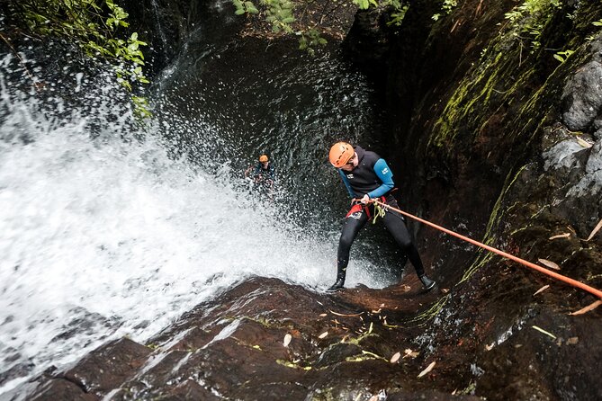 Intermediate canyoning tour in Bali " Maboya Canyon " - Why this canyoning day is worth a look