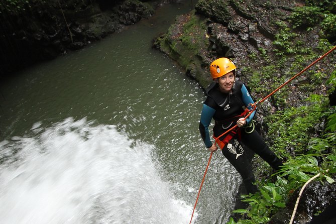 Intermediate canyoning trip in Bali " Samba canyon " - Who will enjoy Samba Canyon most?