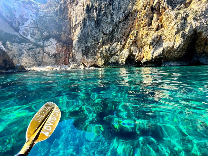 Jávea: Cala Portixol Kayak Tour with Snorkel & Cliff Jumping - Starting at Cala Portixol