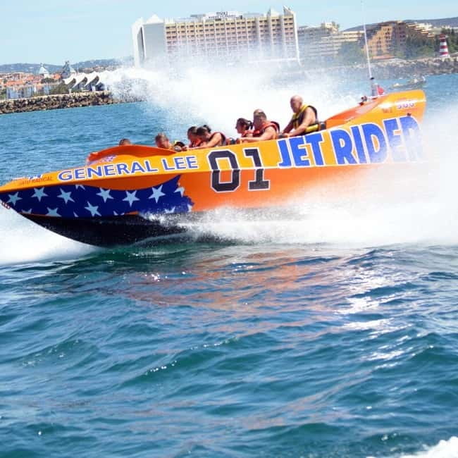Jet Boat Experience in Vilamoura - Why the small group of 12 matters
