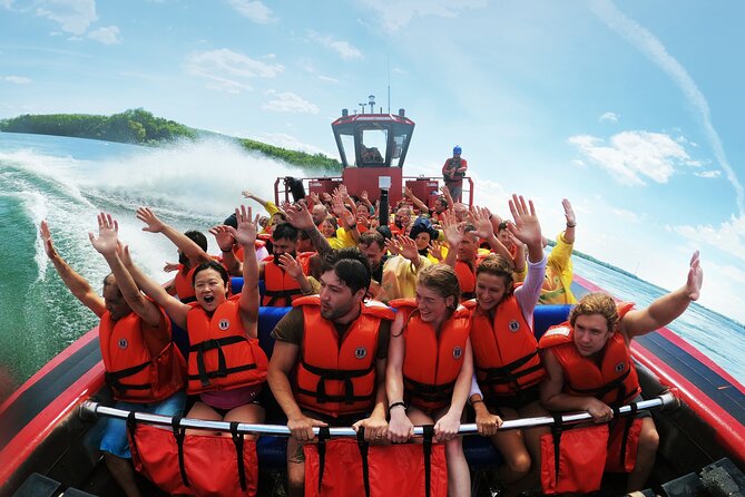 Jet Boating Montreal's Lachine Rapids - Thirty minutes inside the Lachine Rapids