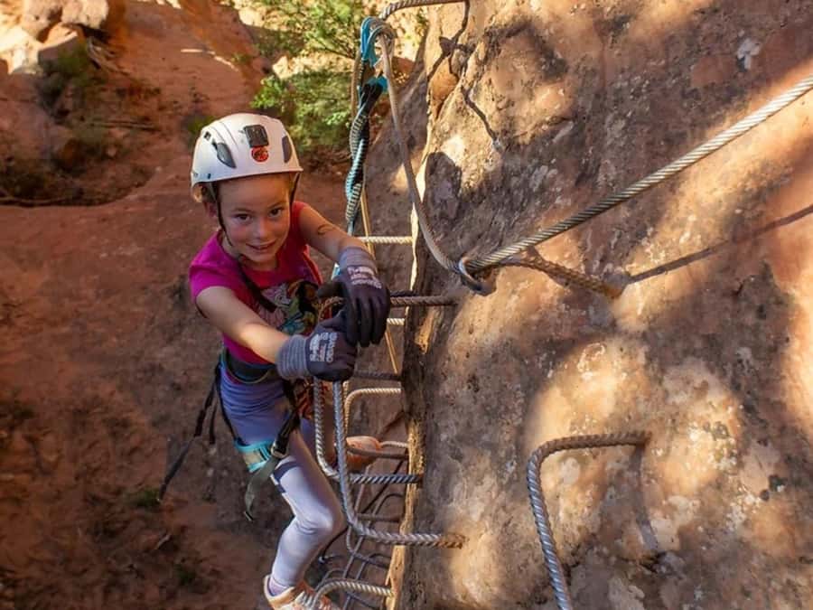Kanab: Coral Pink Sand Dunes UTV, Canyoneering & Rappelling - Why Coral Pink Sand Dunes Makes a Fine Adventure Setting