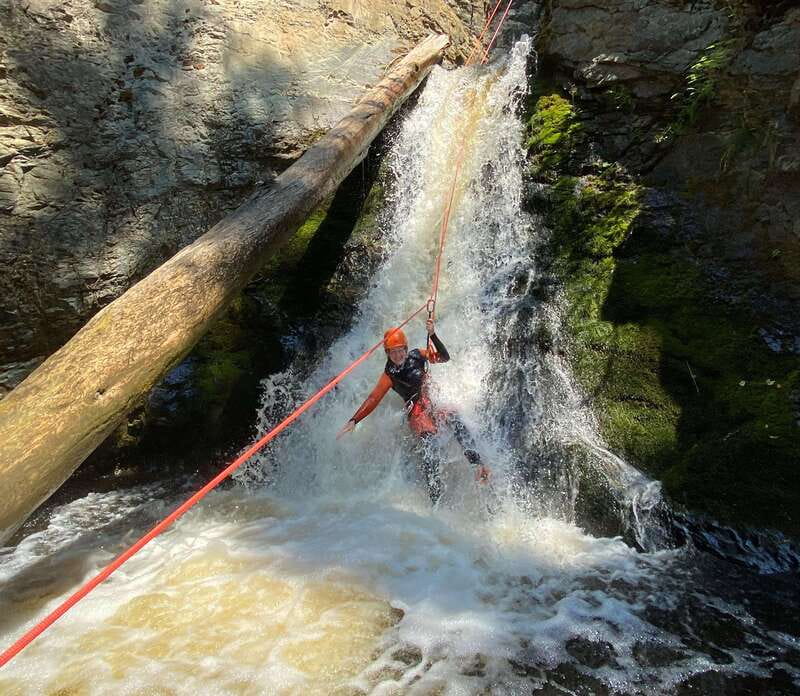 Kelowna: Adrenaline Canyoning Tour - Meeting at Kelowna Fruit Stand and Coffee