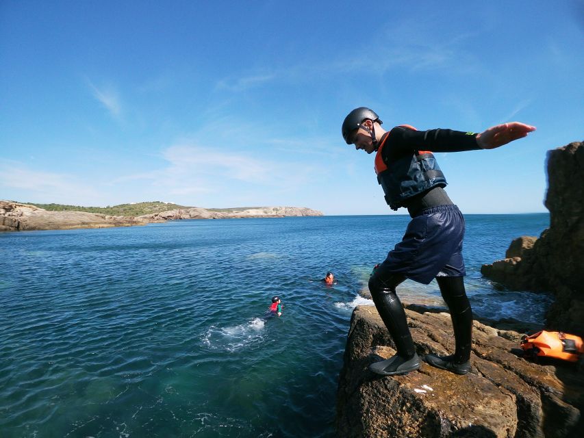 Kids Version - Coasteering with snorkeling: Algarve - Swimming, caves, and marine life along the coast