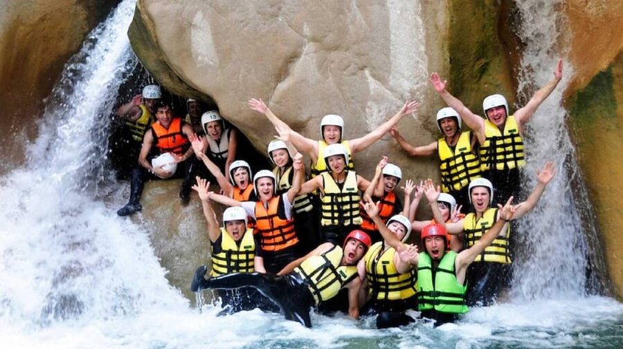 Köprülü Canyon Adventure, Rafting, Zipline, Canyoning 3 in 1 - The first 7 km of rafting