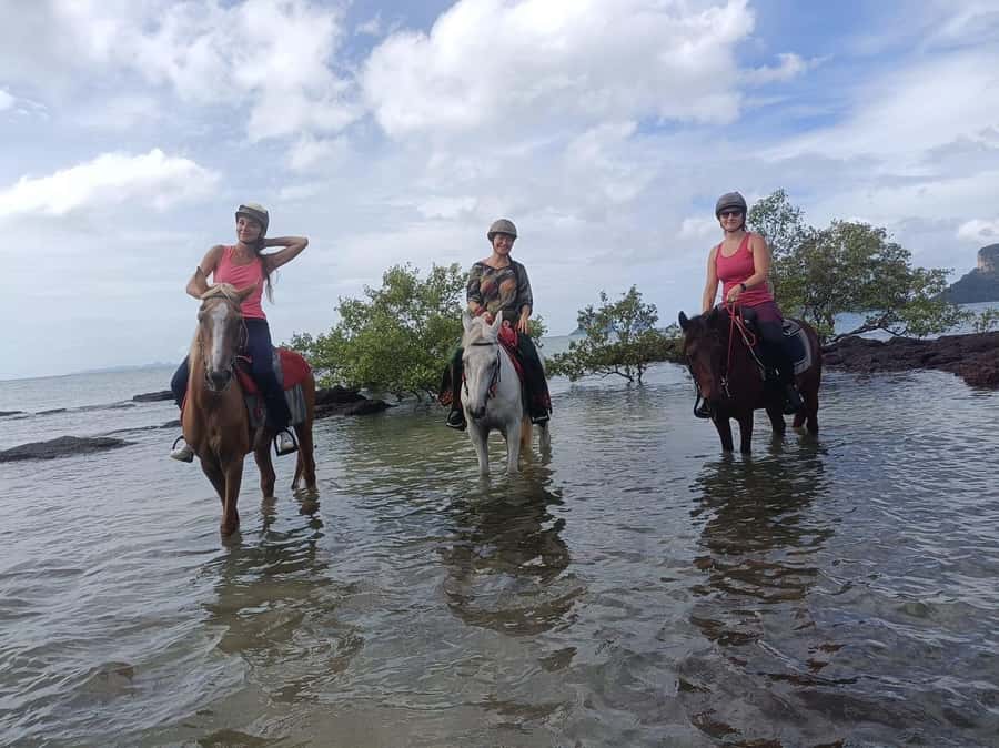Krabi Horse Riding on the Beach and atv Extreme - Leaving Ao Nang by tuk-tuk