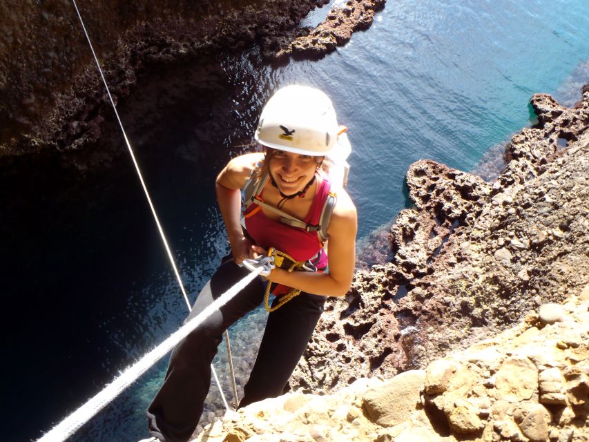 La Ciotat: Half-Day Trou Souffleur Rappel & Abseil Adventure - What makes Trou Souffleur different from a normal canyon walk
