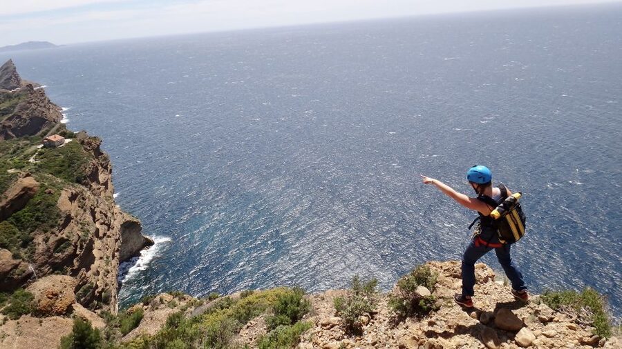 La Ciotat: Half-Day Trou Souffleur Rappel & Abseil Adventure - Meeting at 398 Chemin du Sémaphore