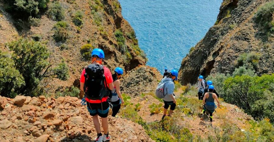 La Ciotat : Via Ferrata in the calanques of La Ciotat - Why this La Ciotat adventure feels different