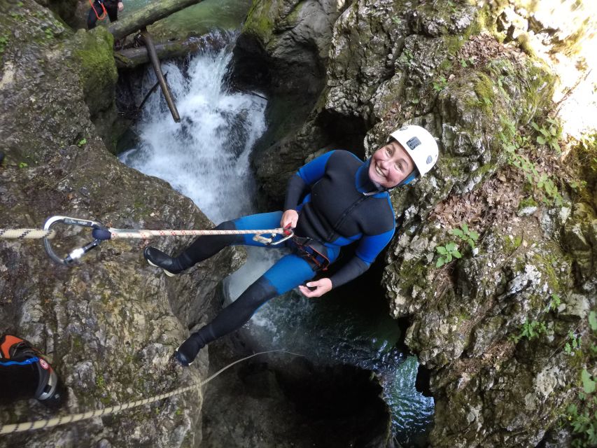 Lake Bled: Rafting and Canyoning Excursion with Photos - The one-hour break between activities