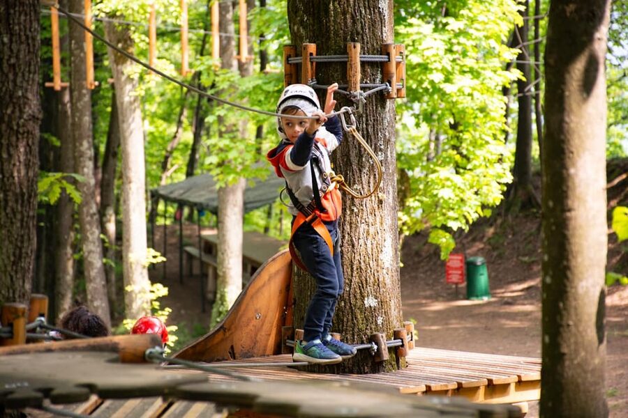 Lake Como Adventure Park Day Access - Why the Lake Como Setting Adds Value