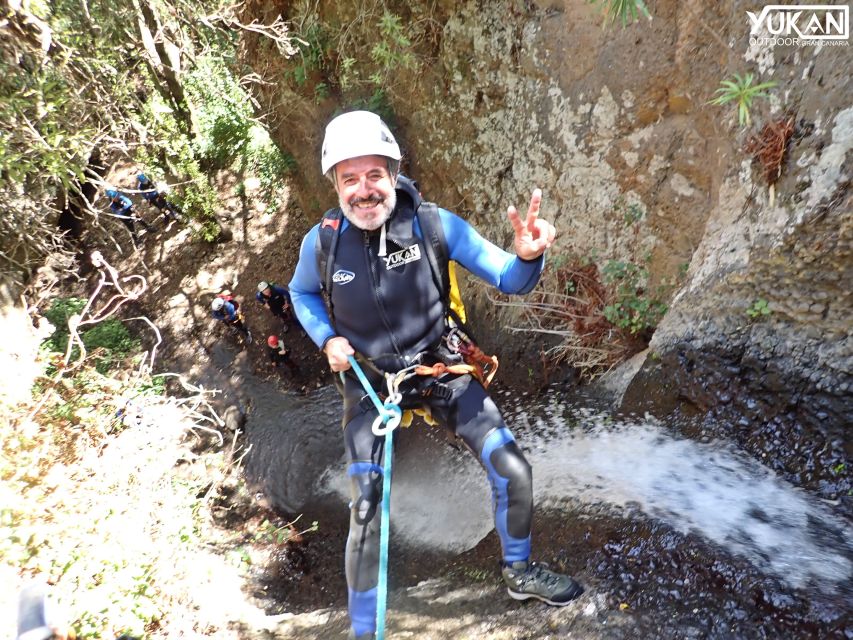 Las Palmas, Gran Canaria: Canyoning Adventure - Entering Barranco de los Cernícalos