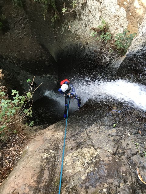 Las Palmas, Gran Canaria: Canyoning Adventure - Four waterfalls and a 12-meter rappel