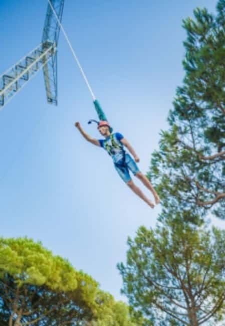 Lloret de Mar: Bungee Jumping Experience - The first checks: identity, weight, and paperwork