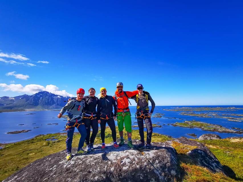 Lofoten: Full Day Combo tour, (kayaking and rappelling) - The landing place, bonfire, and food break