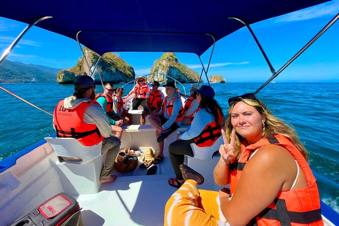 Los Arcos 5 islands Snorkeling Cliff Jumping and Hidden Beach - Food, drinks, and the three-hour schedule