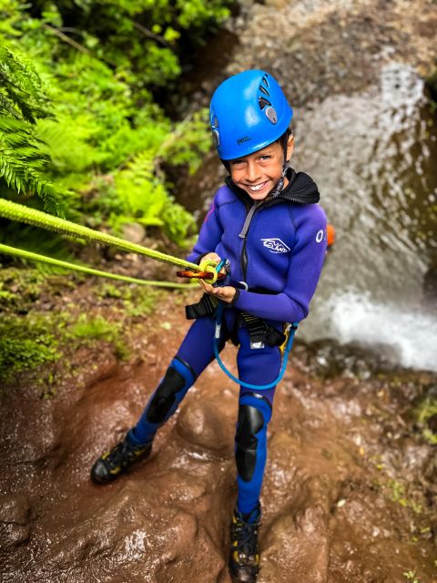 Madeira: Beginner Canyoning - Level 1 - Rappelling down waterfalls and canyon walls
