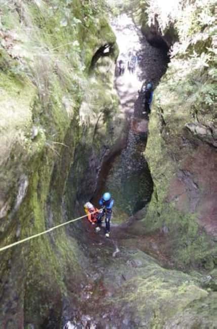 Madeira: Canyoning Adventure Level 1 - Rappelling waterfalls with a certified guide