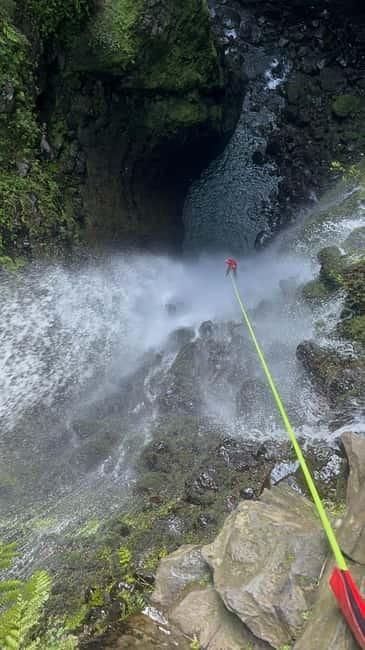 Madeira Canyoning For Beginners Ribeira Funda Level 3 - Ribeira Funda is a serious step up