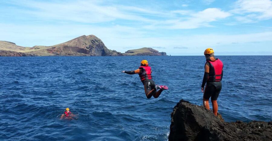 Madeira: Coasteering Tour - Getting fitted and entering the water
