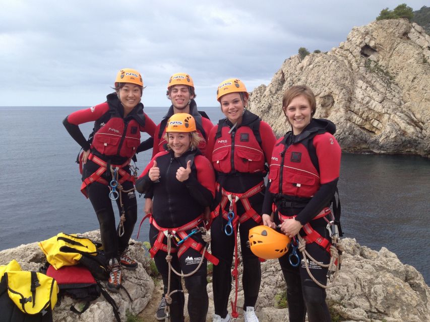 Mallorca: 4-Hour Cliff Jumping Adventure - Choosing your jump height in the Mediterranean