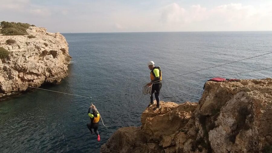 Mallorca: Cliff Jumping Adventure for Cruise Passengers - Who Will Enjoy This Most?