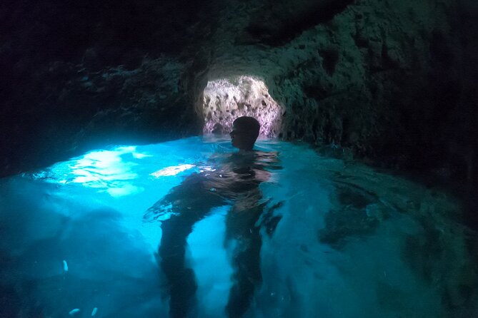 Mallorca: Kayaking, Sea Cave, Cliff Jumping & Snorkel Tour - What the three-hour schedule really feels like