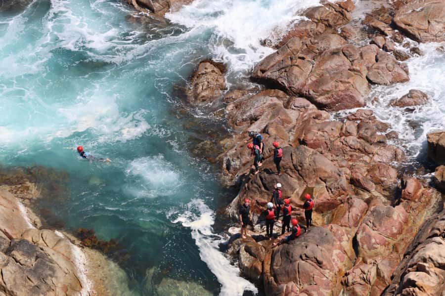 Margaret River: Coasteering Adventure with Guide - Crossing the granite coast by water and rock