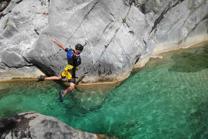 Matacanes : Canyoning + Hiking + Water Jumps + Rappel + Caves - Who should book Matacanes?