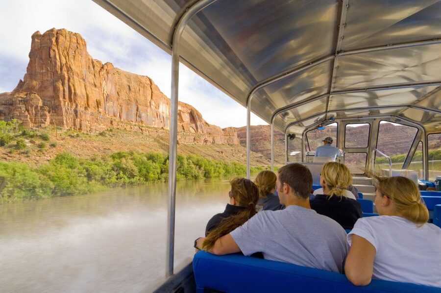 Moab: 1-Hour Express Jet Boat Tour on Colorado River - Twenty final minutes through the Canyonlands area