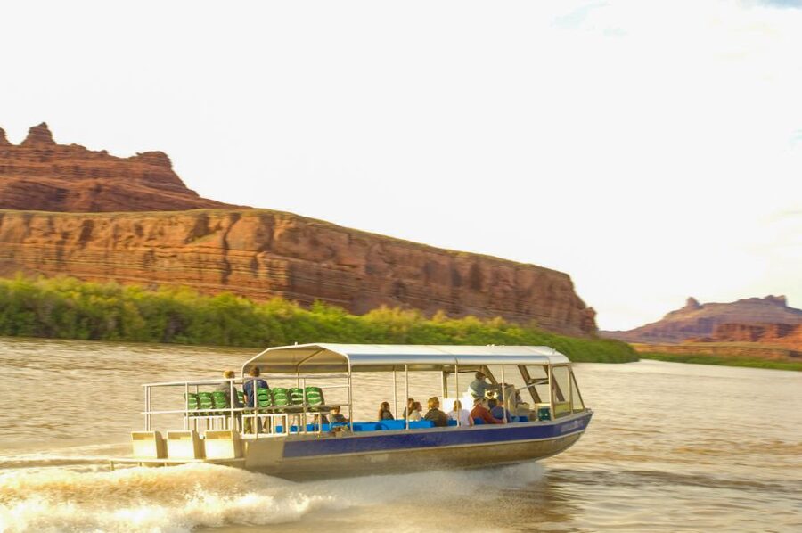 Moab: 1-Hour Express Jet Boat Tour on Colorado River - What the $108 price buys you