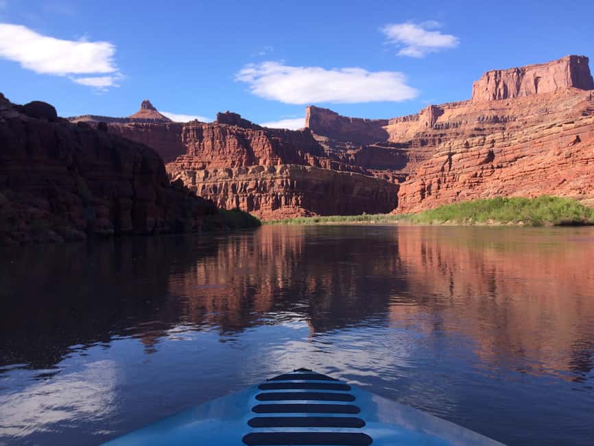 Moab: 2-Hour Scenic Jet Boat Ride on the Colorado River - Boarding the boat: the one awkward moment