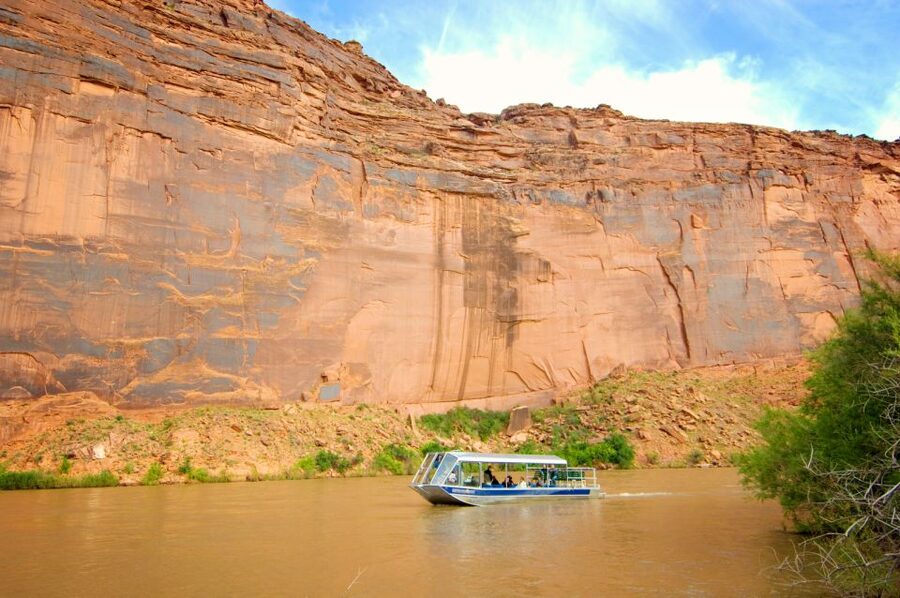 Moab: 3-Hour Jet Boat Tour to Dead Horse Point State Park - Key points at a glance
